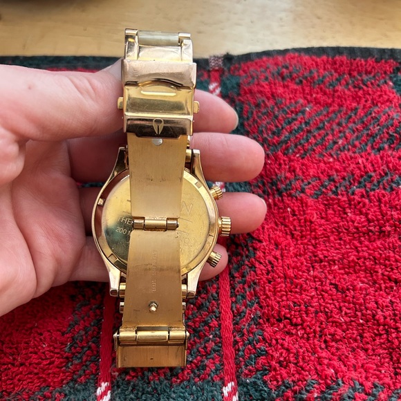 NIXON Rose gold/quartz chrono watch - Picture 3 of 4